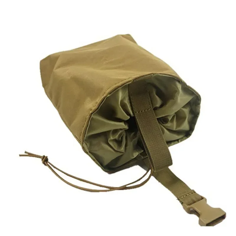 버클 디자인의 대용량 접이식 몰리 매거진 덤프 파우치  - Outdoor Camping Magazine 리뷰 및 가격